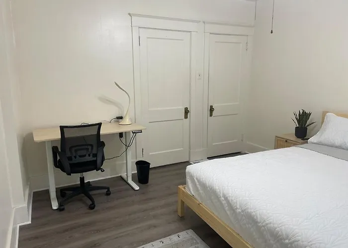 2br 2 King Beds - Free Parking - Near Bakery Square And Universities Apartment Pittsburgh